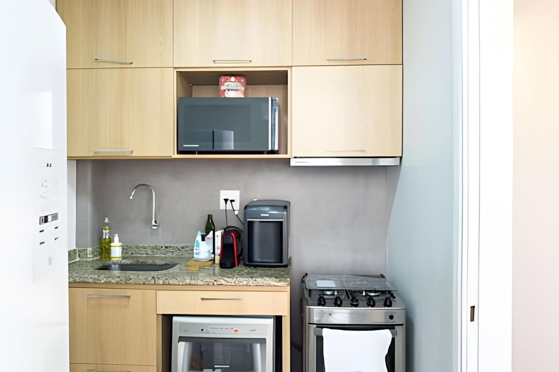 Hr.113 - Recentemente Reformado Com 2 Alugar No Posto 10 De Ipanema Appartement